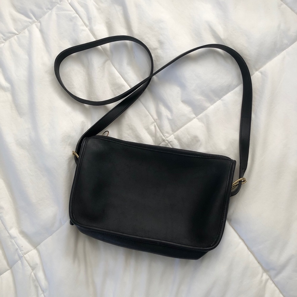 Vintage | Coach Black Leather Small Crossbody Bag